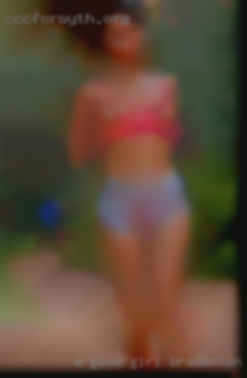 A good girl with a slutty in Bradenton, Florida side.