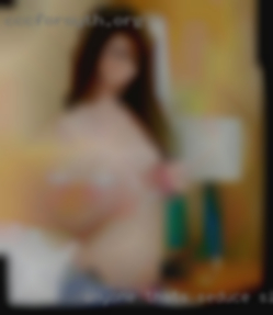 Anyone thats genuine and up for seduce singles fun.